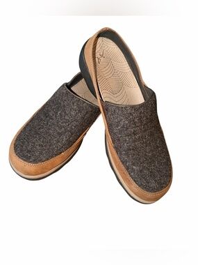 Chaco Java Gray Quinn Slip-On Shoes Womens 8 Wool & Leather Clogs Mules